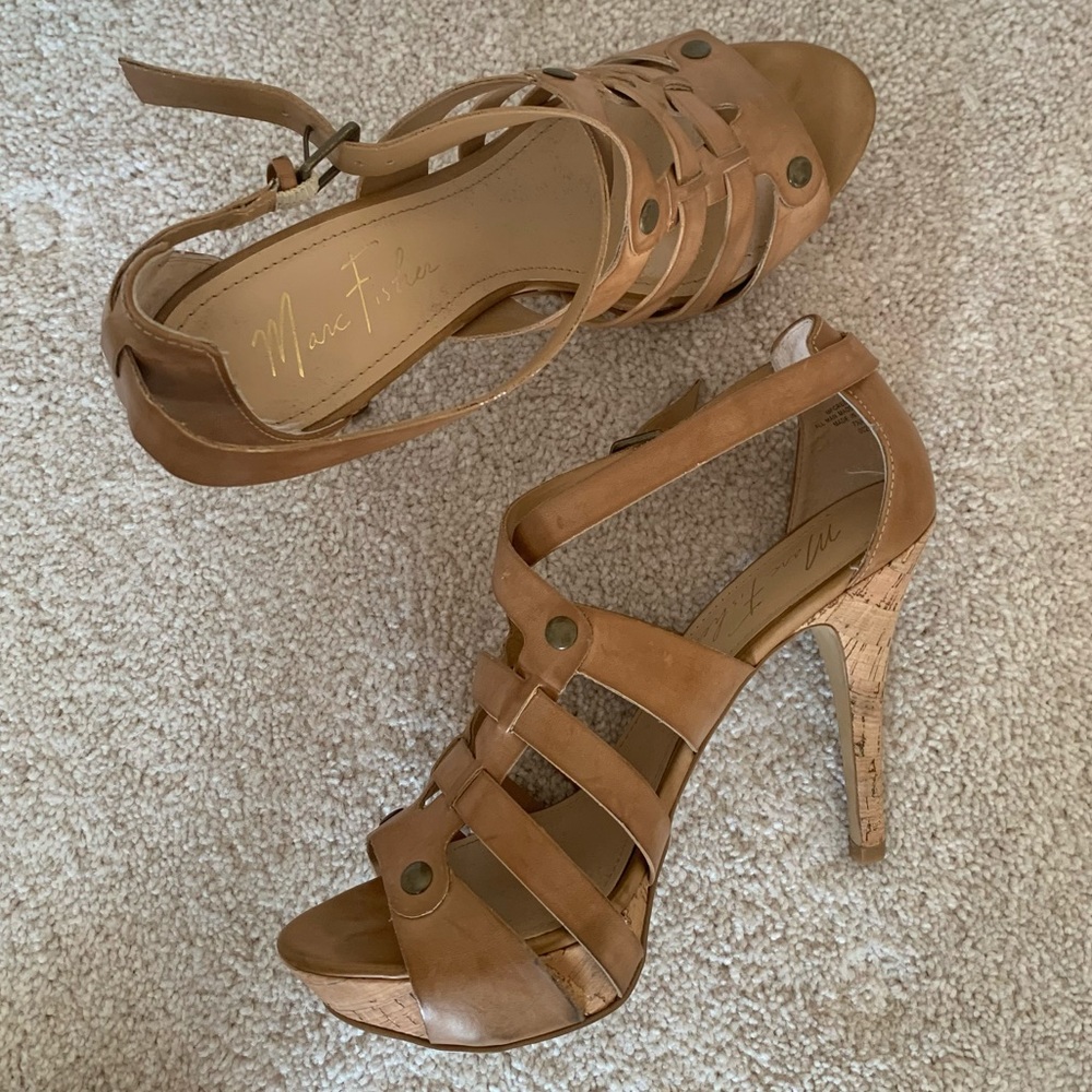 Marc Fisher Creeks 2 Platform Sandals Size 7.5 M